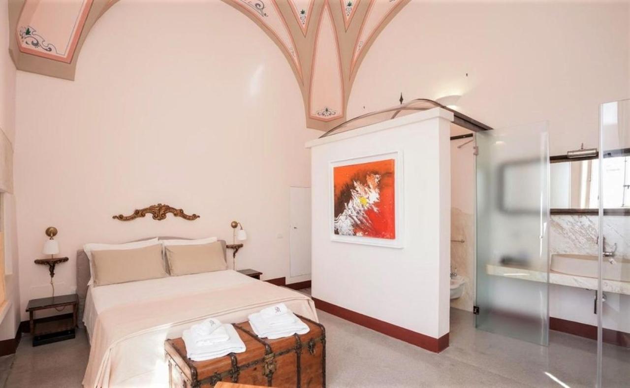 Palazzo Megha Suite & Breakfast Palmariggi ภายนอก รูปภาพ